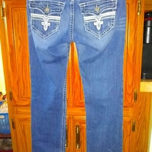 ROCK REVIVAL TORI STRAIGHT CUFFED ANKLE JEANS 🦋